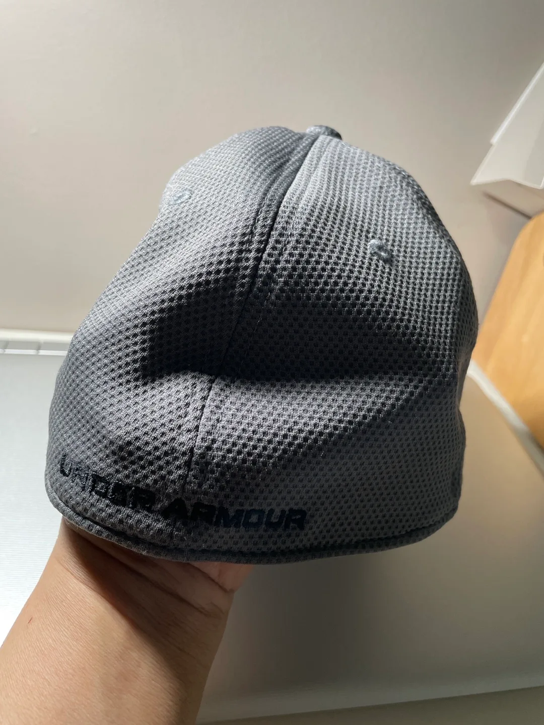 Under Armour Grey Baseball Cap - LG/XL 🏈 image indicator(3)