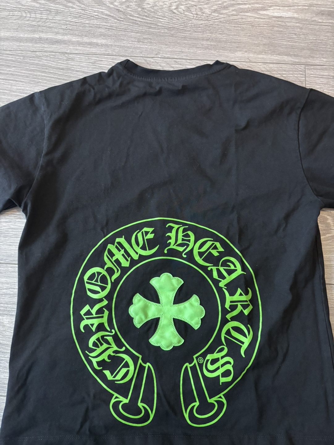 Chrome Hearts Black T-Shirt with Green Leather Patch Logo - photo 2