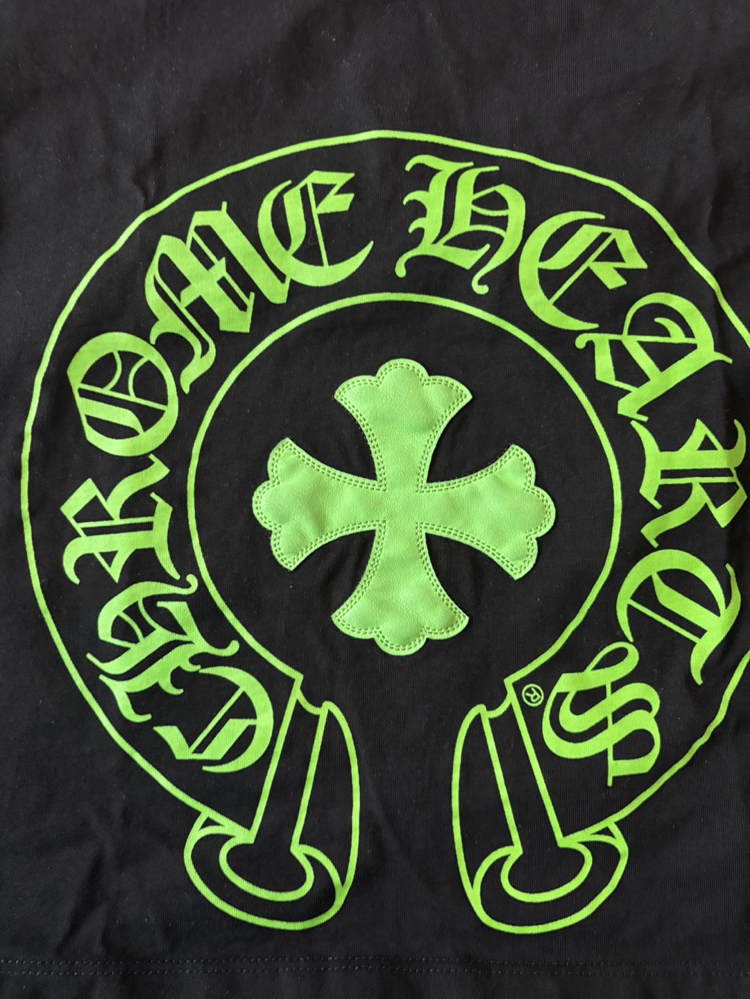 Chrome Hearts Black T-Shirt with Green Leather Patch Logo - photo 4