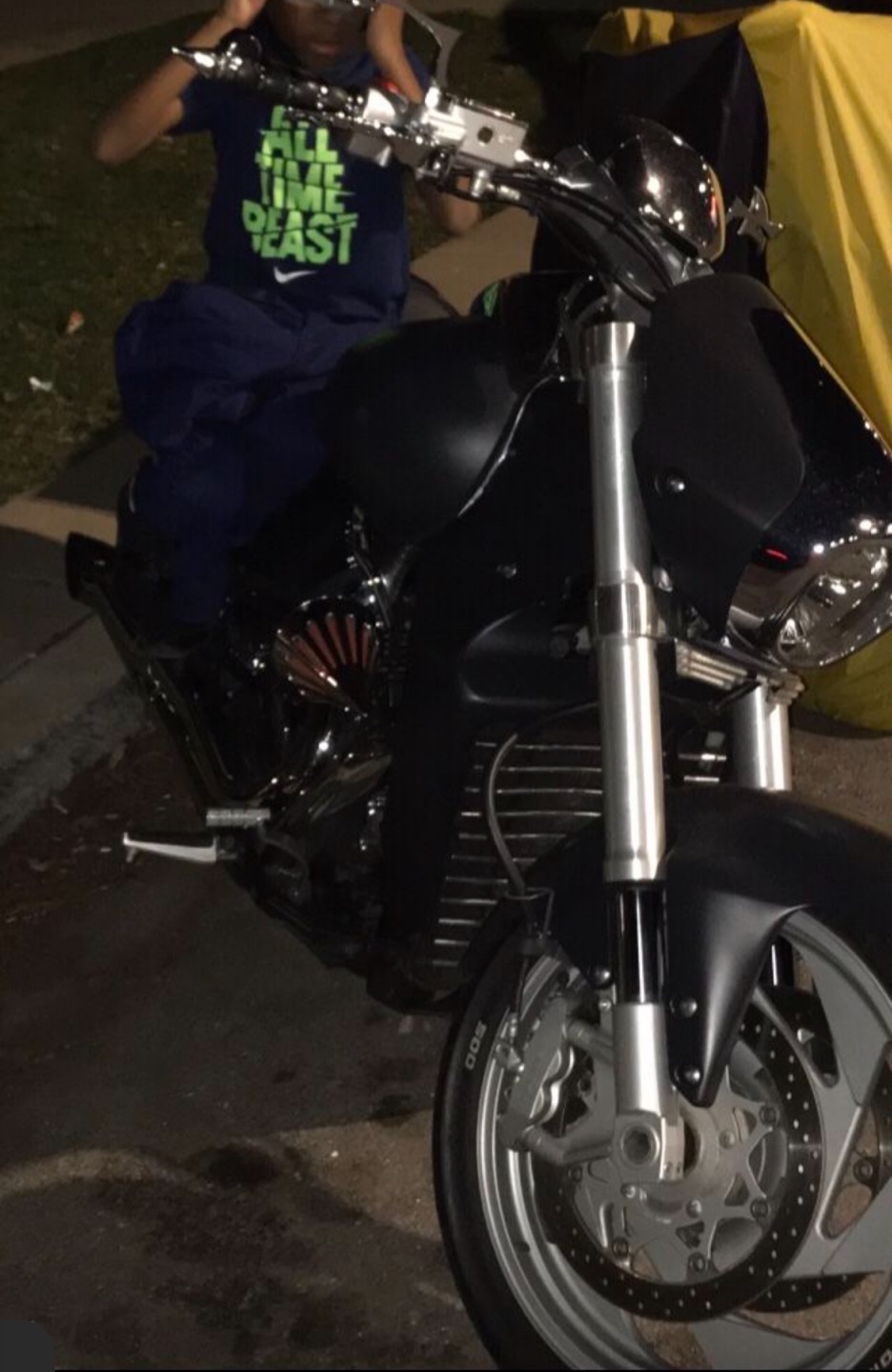 2008 Suzuki Boulevard M109R - Matte Black - photo 2