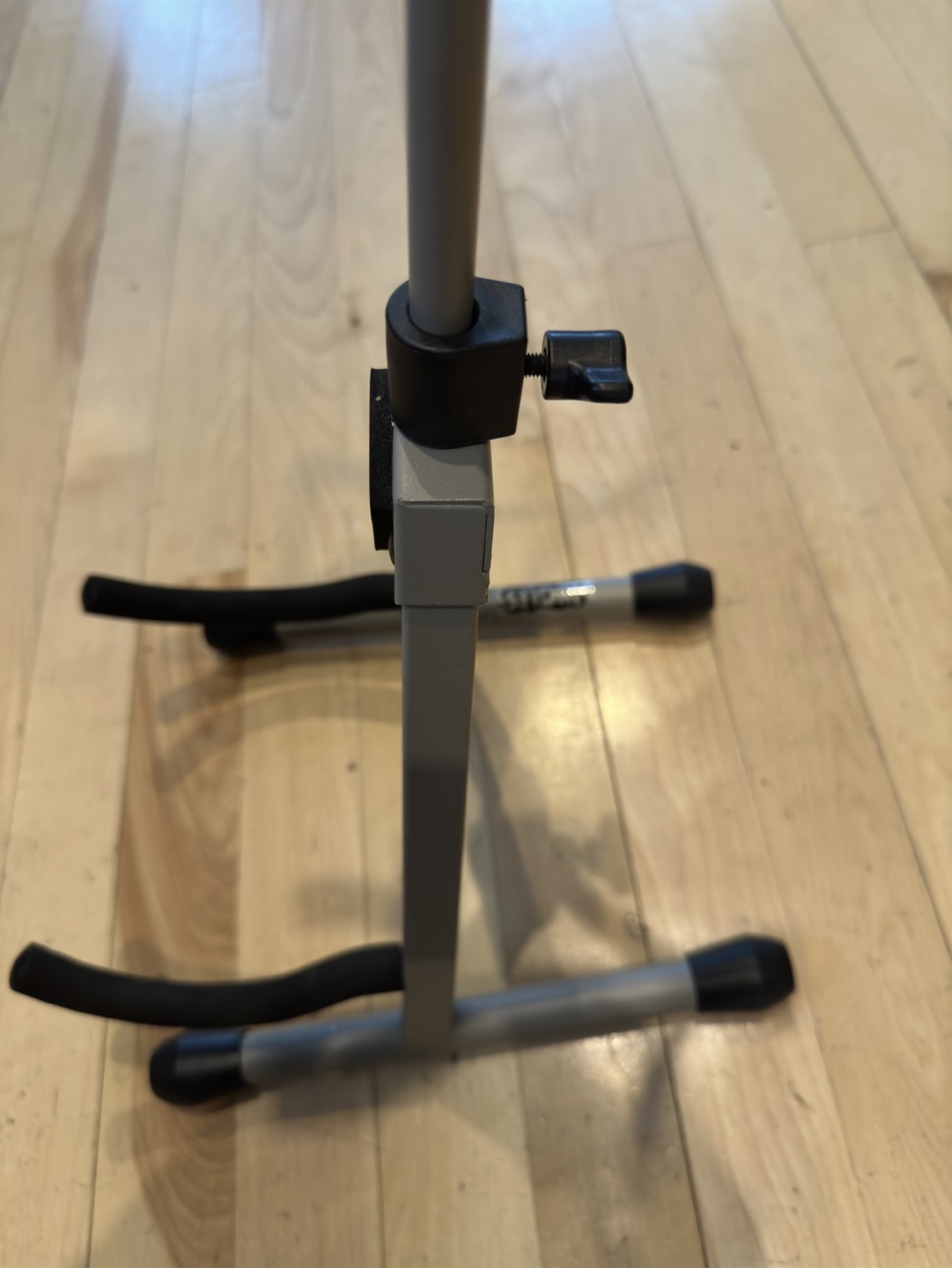 Fiddle or violin Stand -  Adjustable Height - photo 4