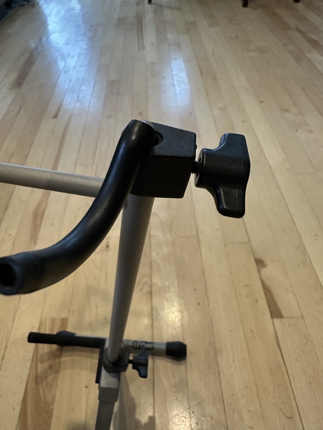 Fiddle or violin Stand -  Adjustable Height - photo 3