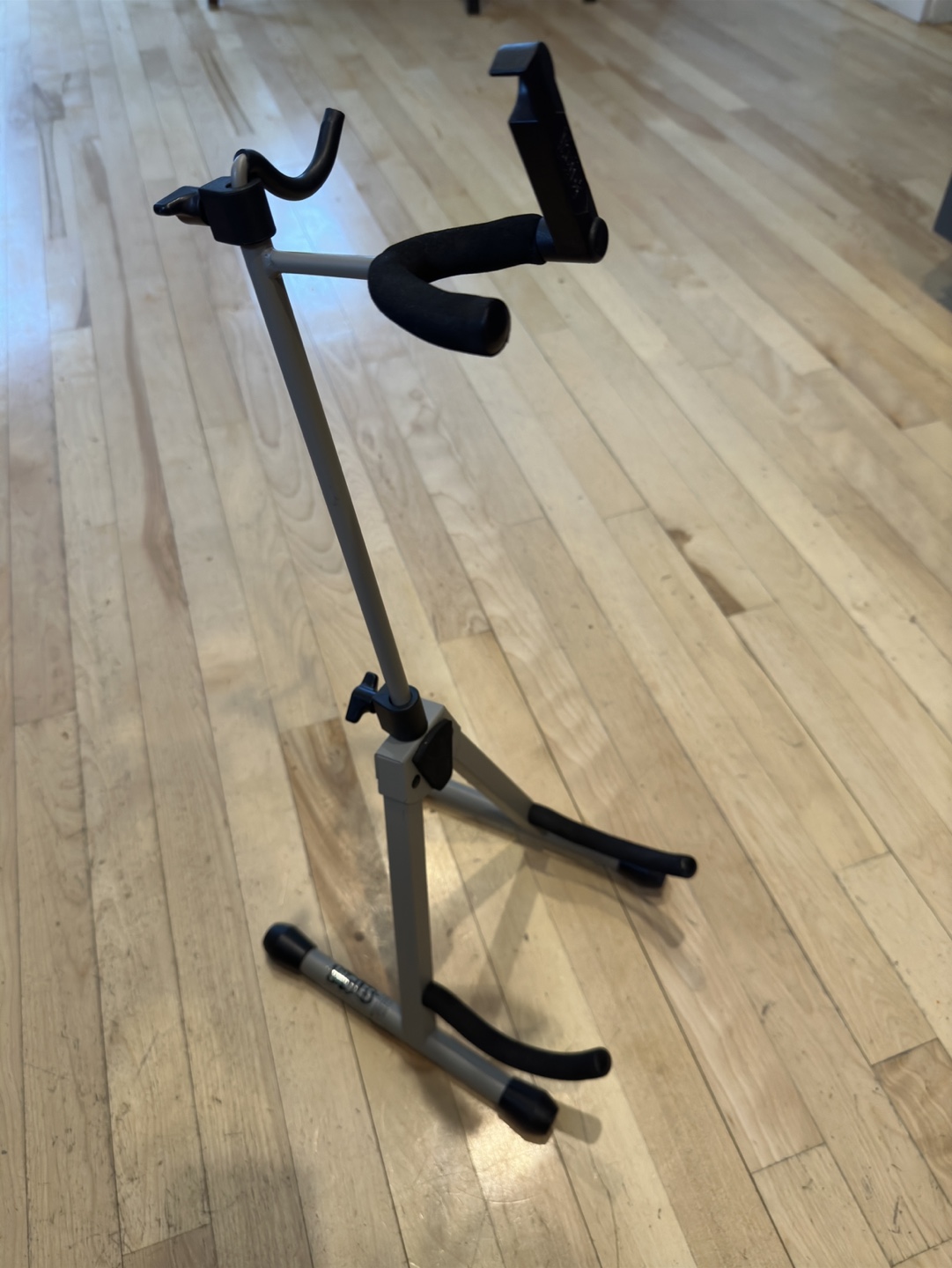 Fiddle or violin Stand -  Adjustable Height