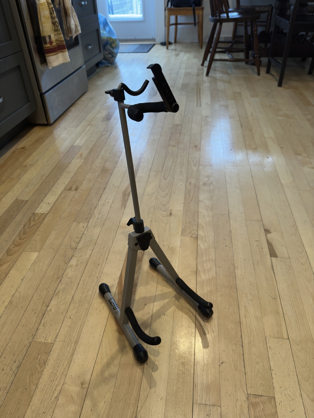 Fiddle or violin Stand -  Adjustable Height - photo 5