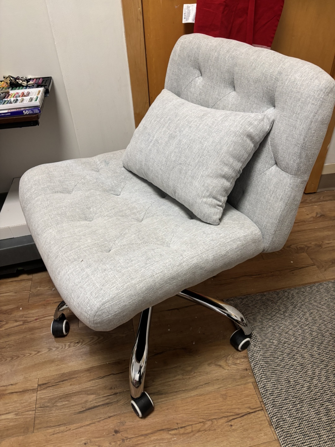 Jonpnoy Grey Fabric Office Chair with Wheels