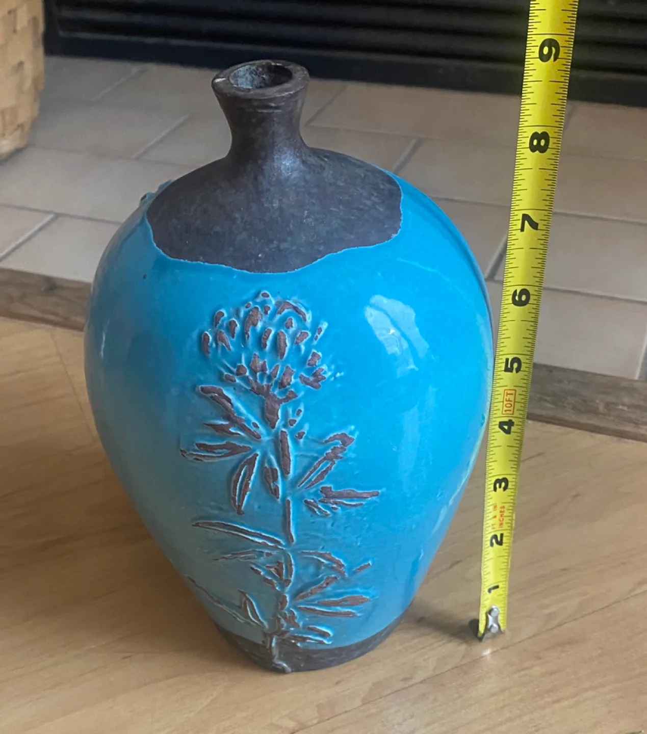 Decorative Ceramic Vase Teal Flower Design thumbnail