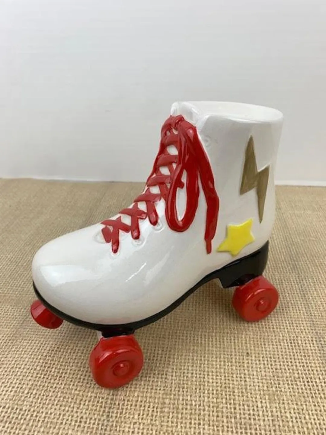 Vintage Ceramic Roller Skate Bank image indicator(6)