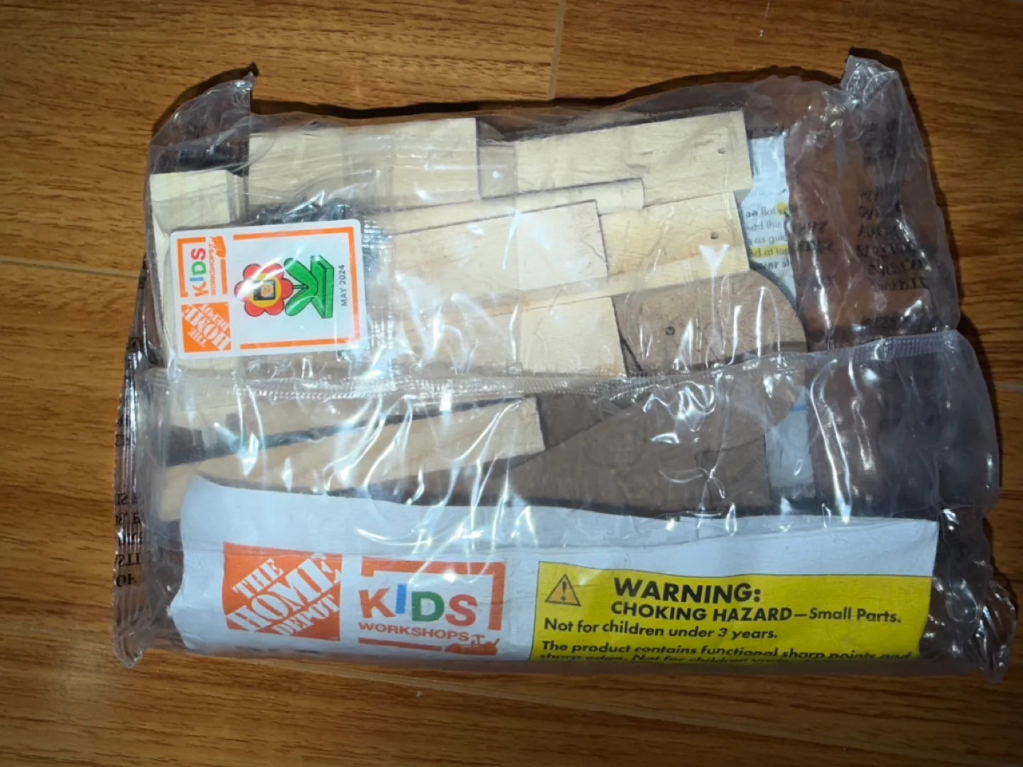 3$ each- The Home Depot Kids Workshops Craft Kits image indicator(4)