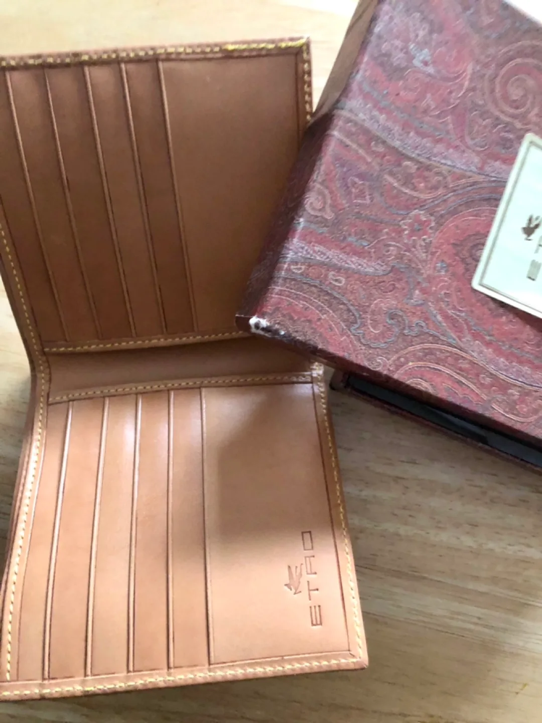 Genuine ETRO Men's Leather Wallet with Box. Like New image indicator(9)
