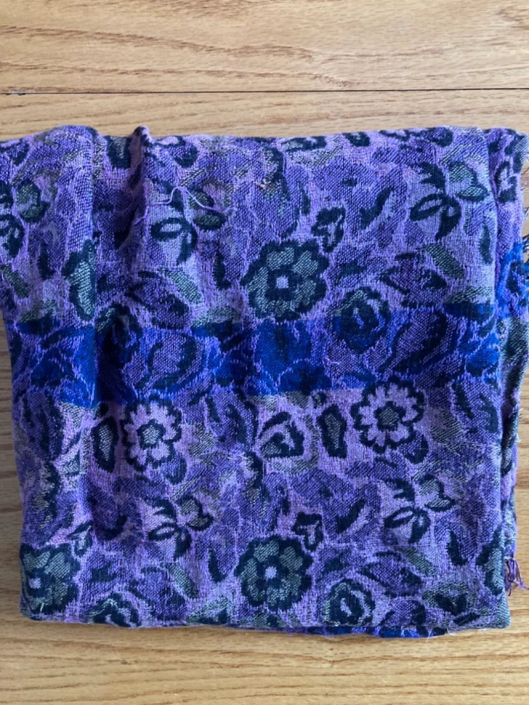 Purple Floral Scarf image indicator(3)