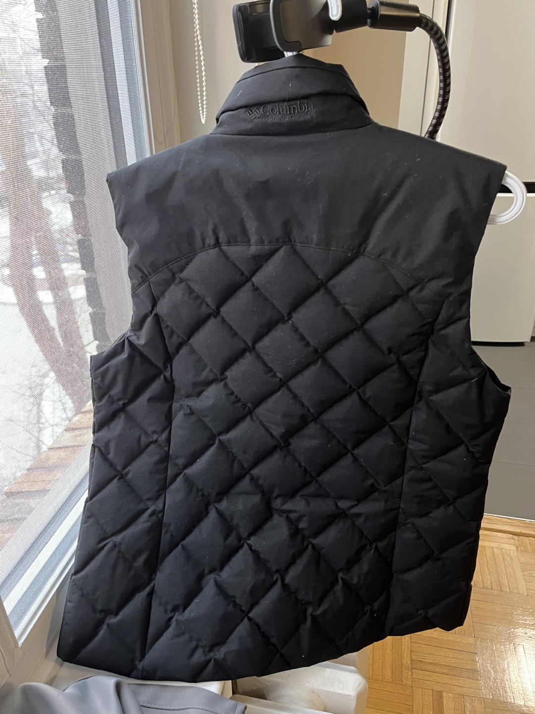 Columbia Women's Black Quilted Vest - Size Medium - photo 3