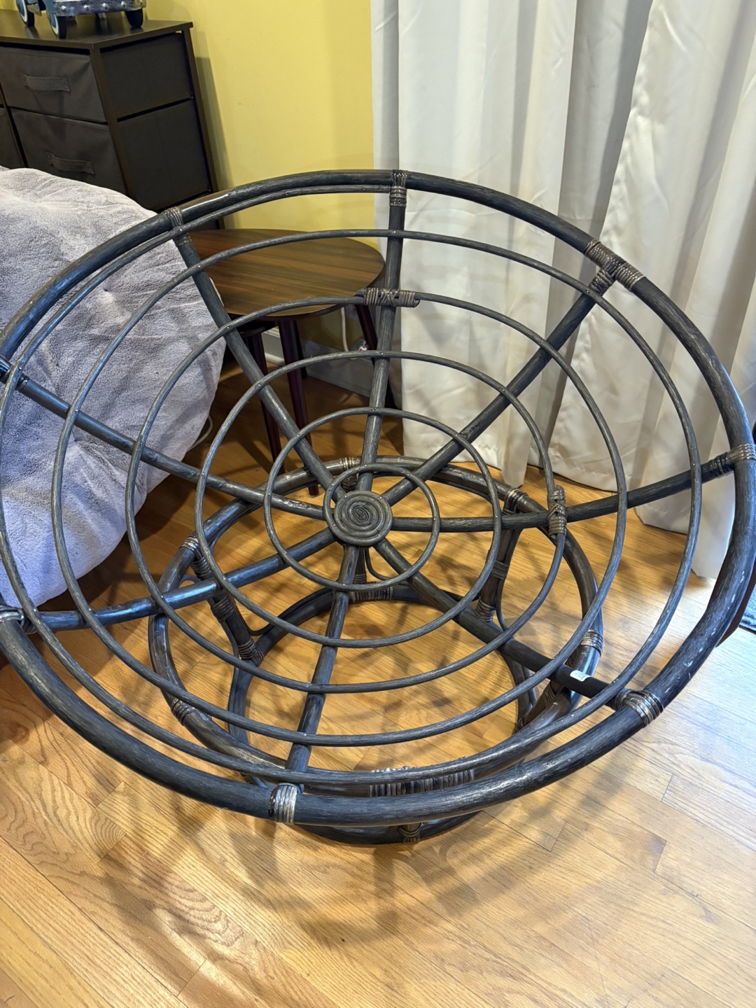Papasan Chair with Gray Fuzzy Cushion - photo 2