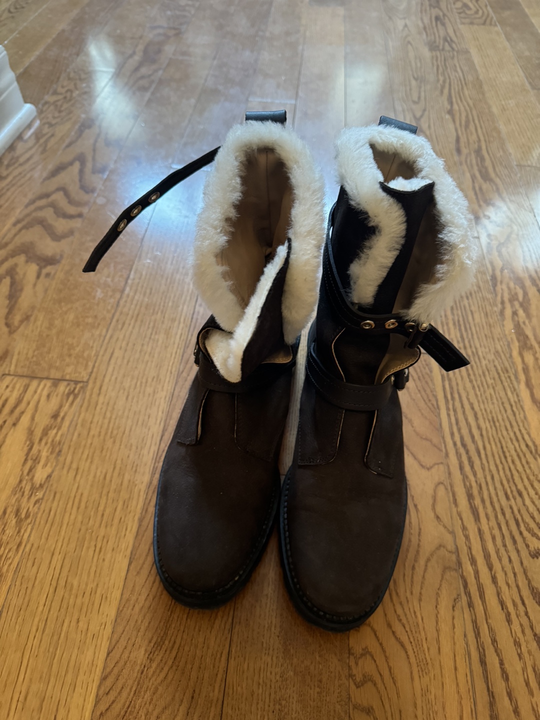 Massimo Dutti Brown Suede Buckle Boots with Faux Fur - photo 2