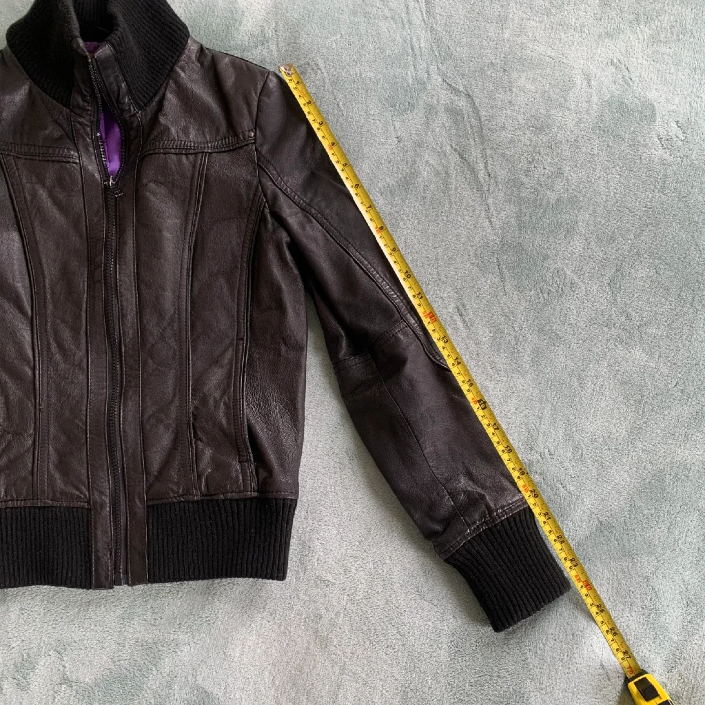 Real leather vintage jacket image indicator(5)