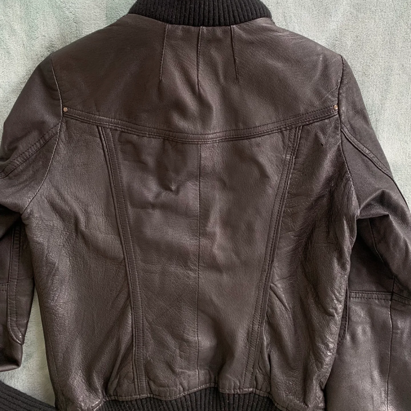Real leather vintage jacket image indicator(6)