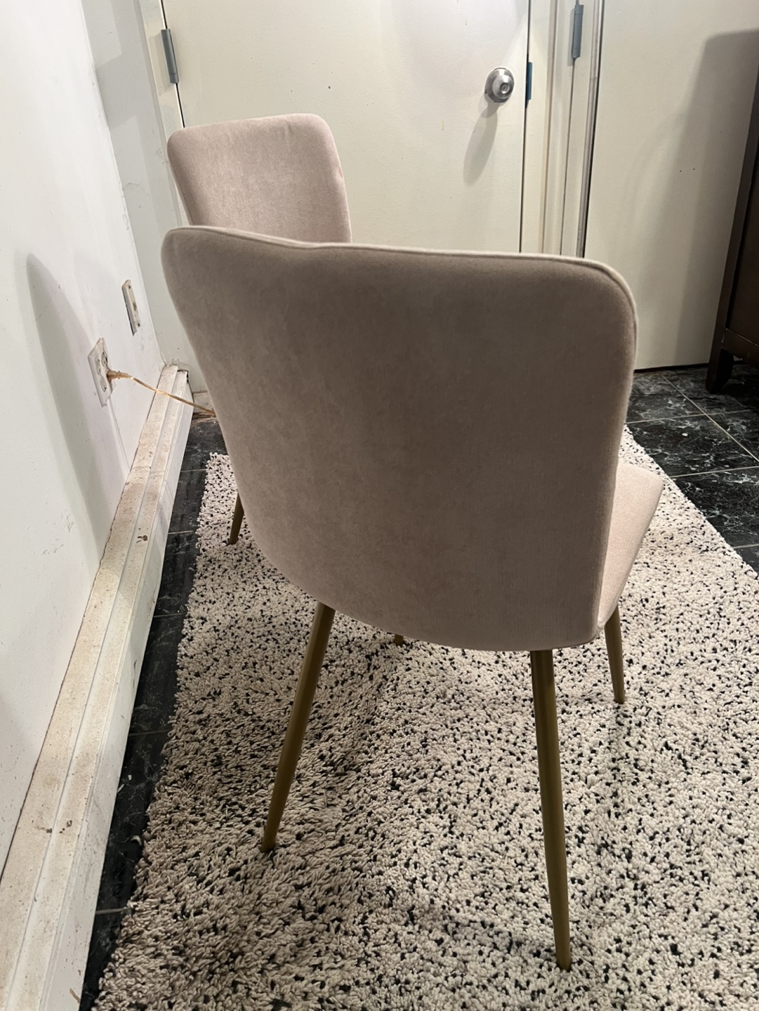 Pair of Chairs - photo 4
