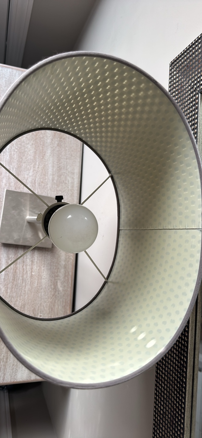Modern Table Lamp with Grey Woven Shade - photo 3