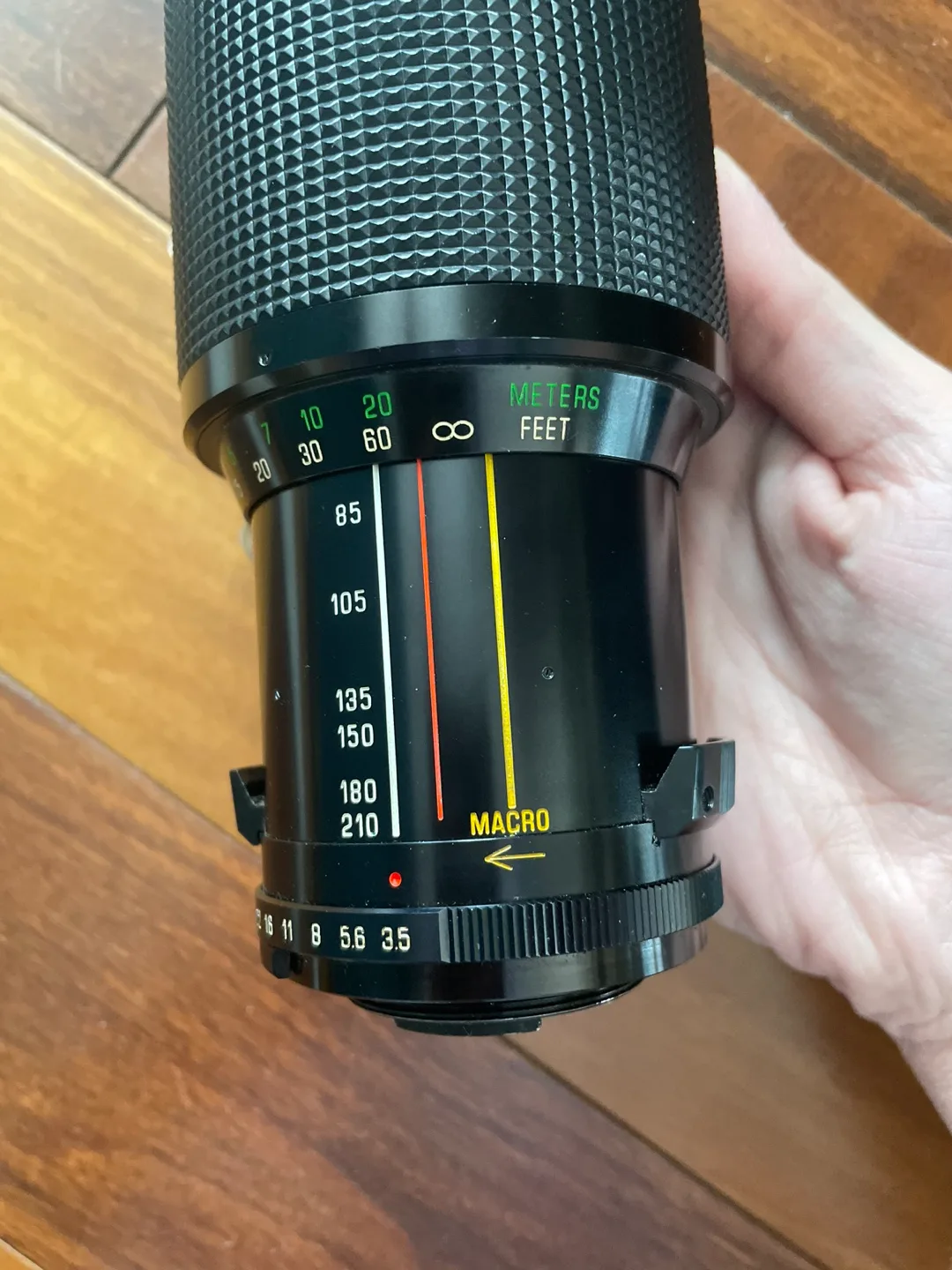 Vivitar series 1 70-210MM 1:35 macro focusing auto zoom lens image indicator(3)