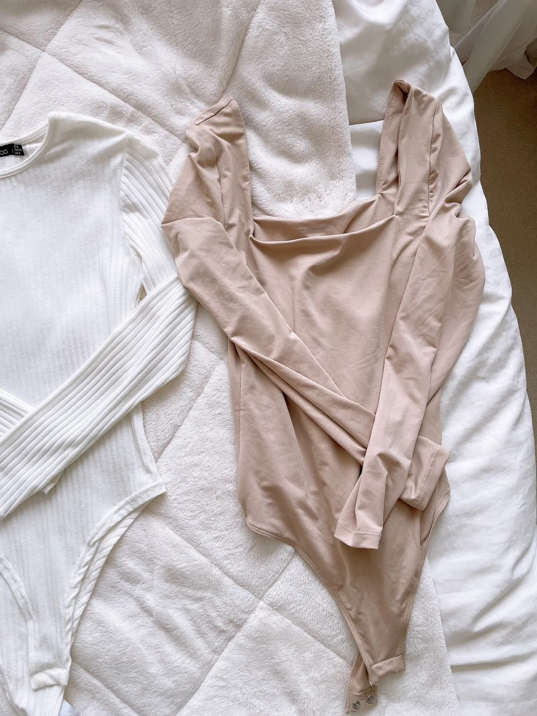 Women’s Bodysuit top image indicator(4)