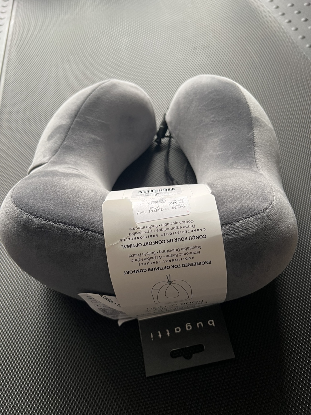 Bugatti Travel Ergonomic Neck Pillow - photo 3