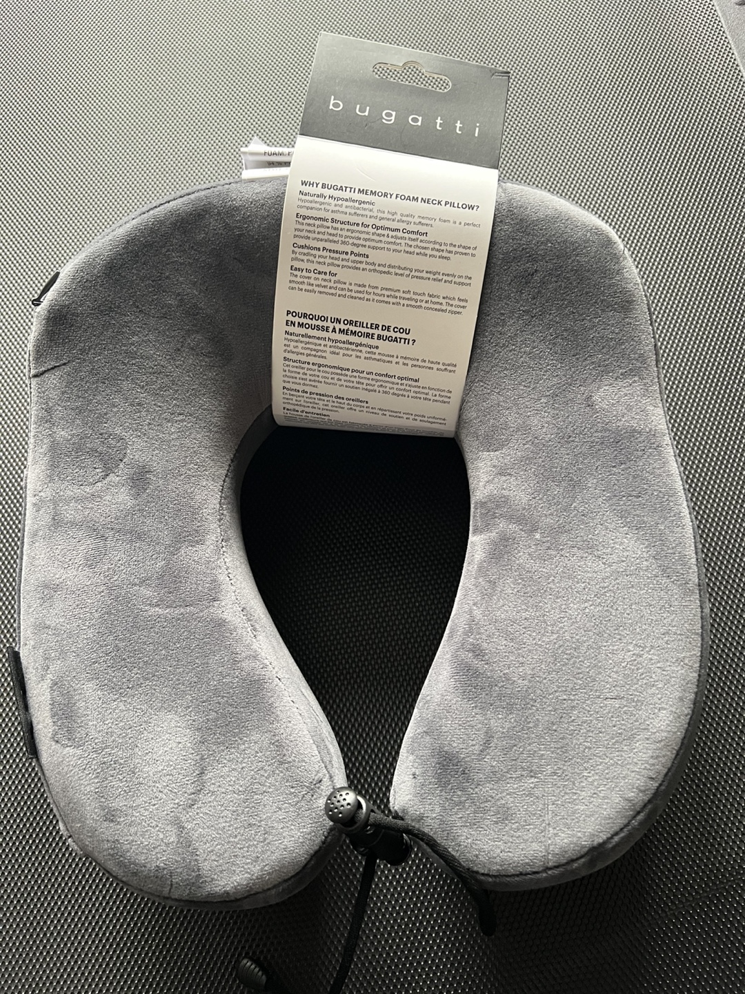 Bugatti Travel Ergonomic Neck Pillow - photo 2