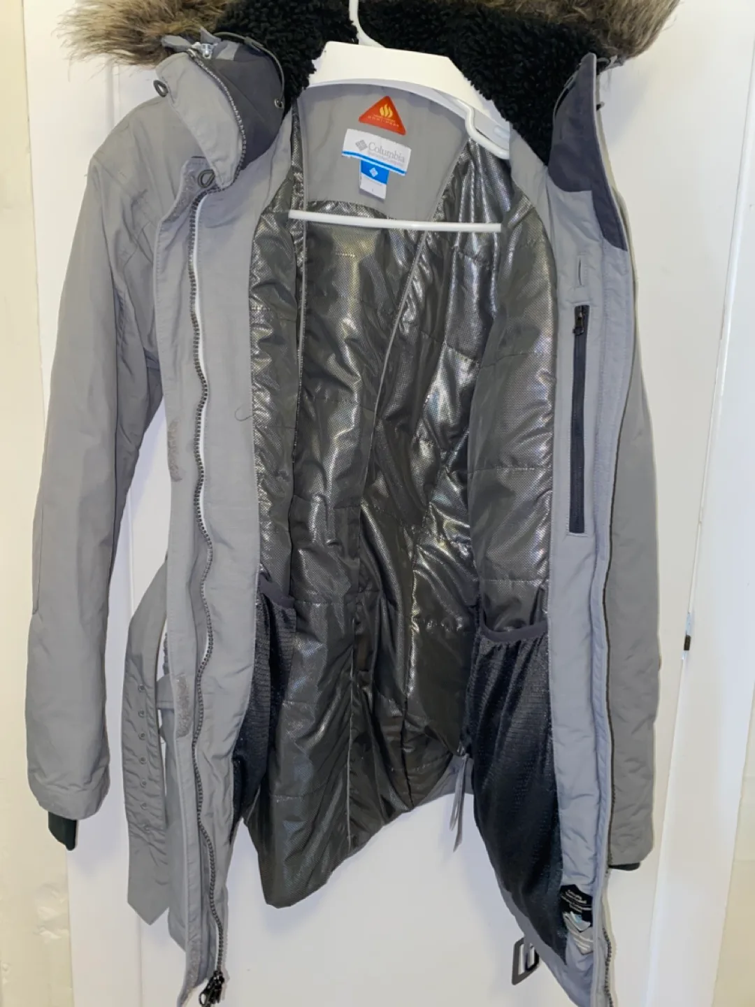 Women's Columbia Grey Winter Parka image indicator(10)