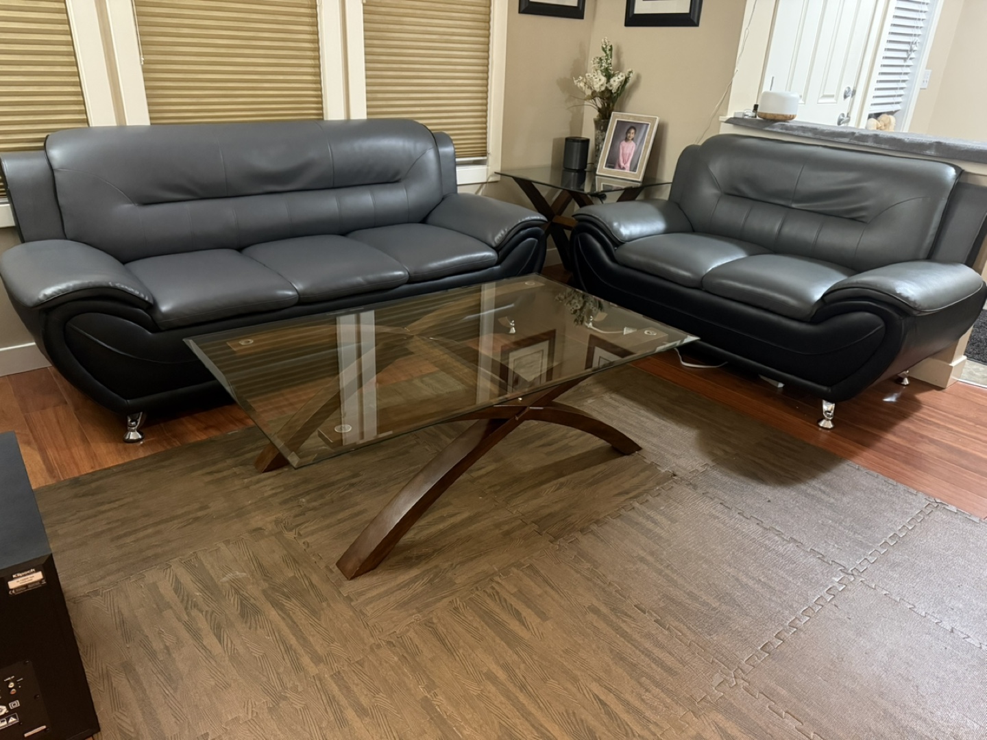 Modern Living Room Set: Sofa, Loveseat, and Coffee Table