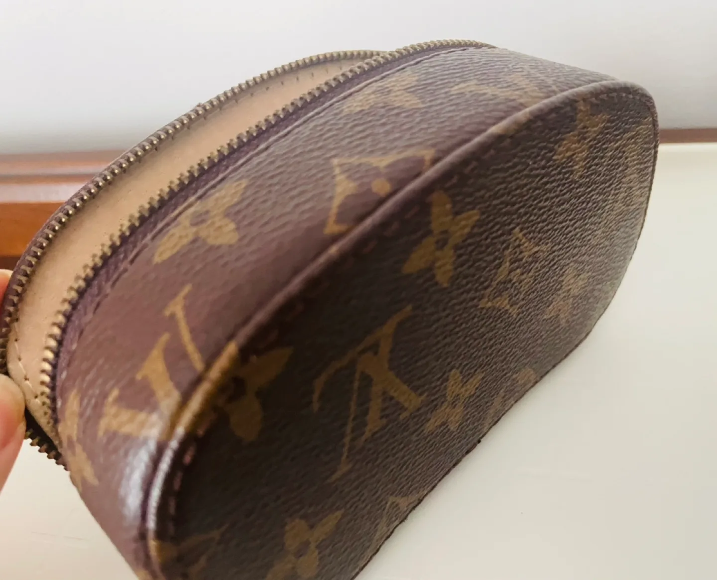 Louis Vuitton Monogram Oval Jewellery Cases (Set of 2) image indicator(5)