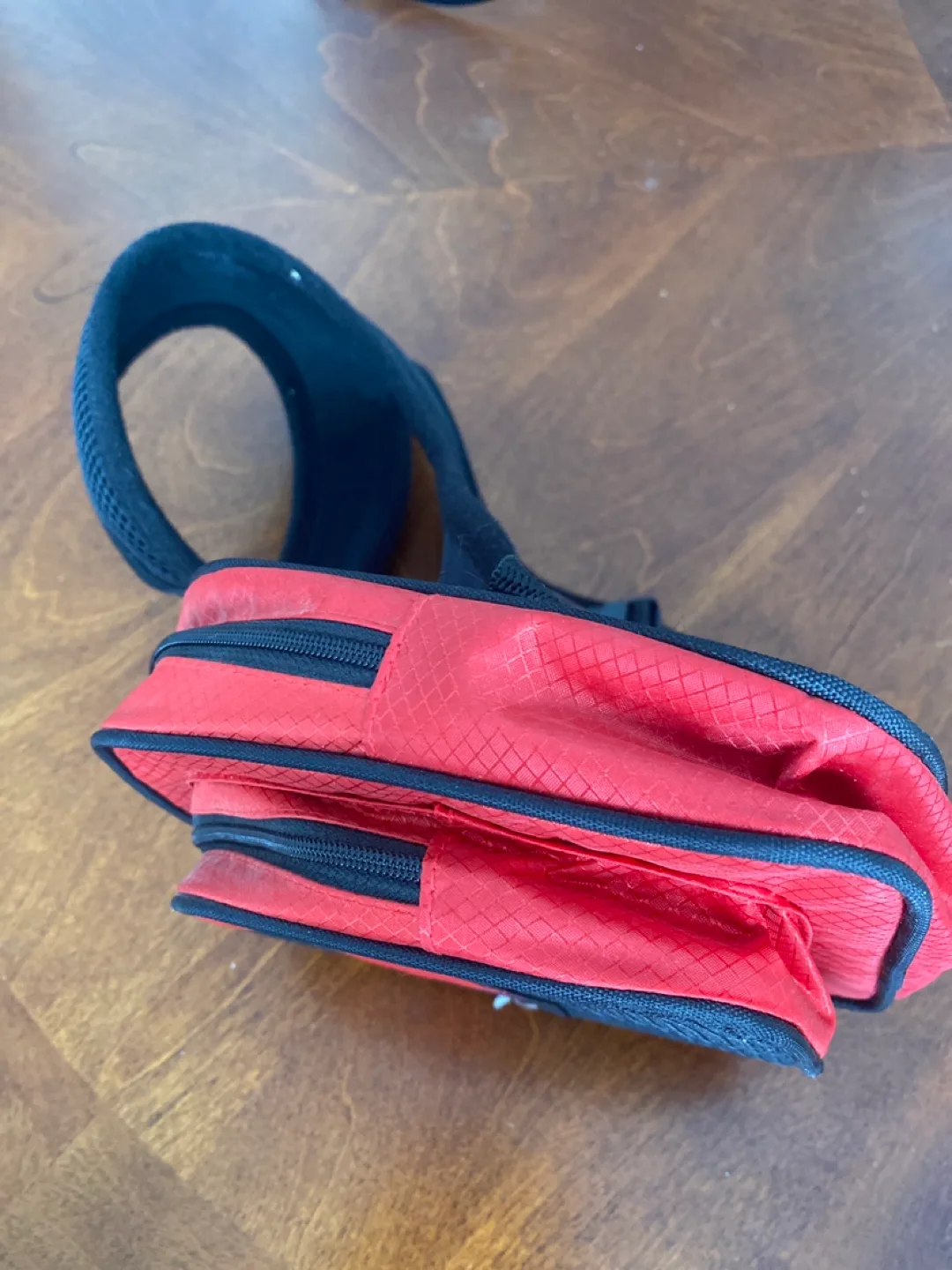 Small Red Dog Backpack Carrier image indicator(3)