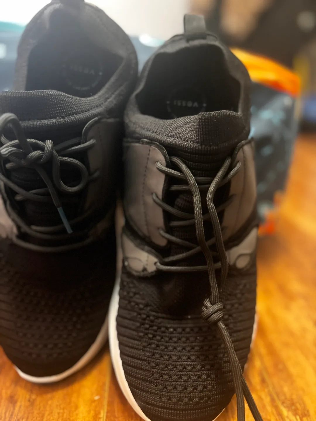 Vessi Shoes - Size m12 image indicator(4)