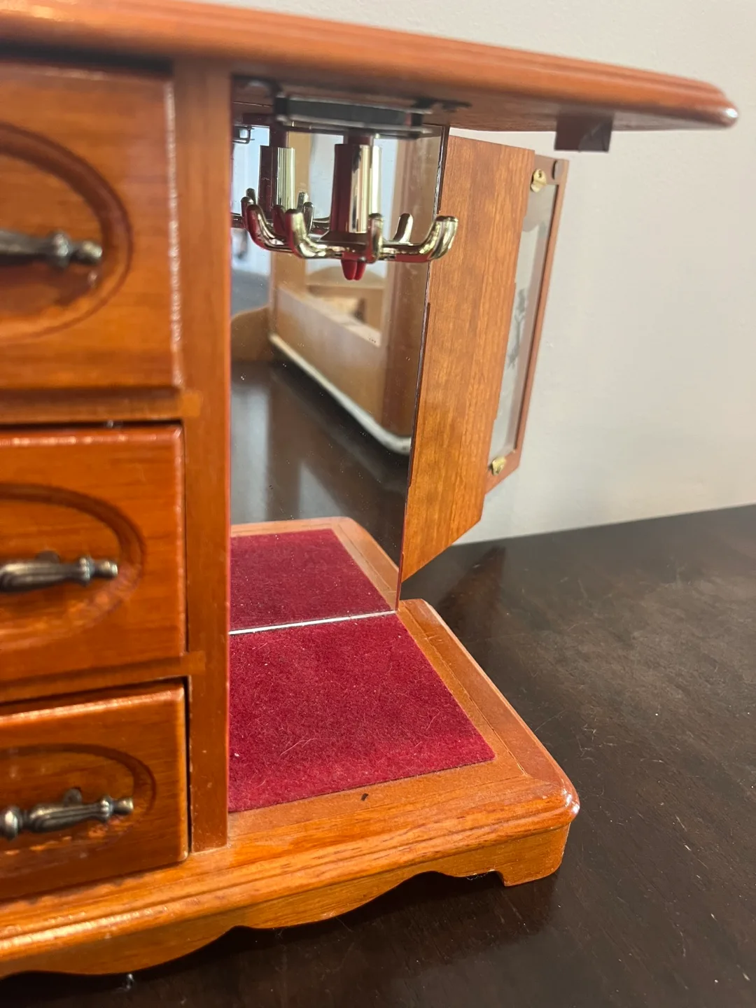 Vintage Wooden Jewellery Box with Mirror and Drawers image indicator(3)