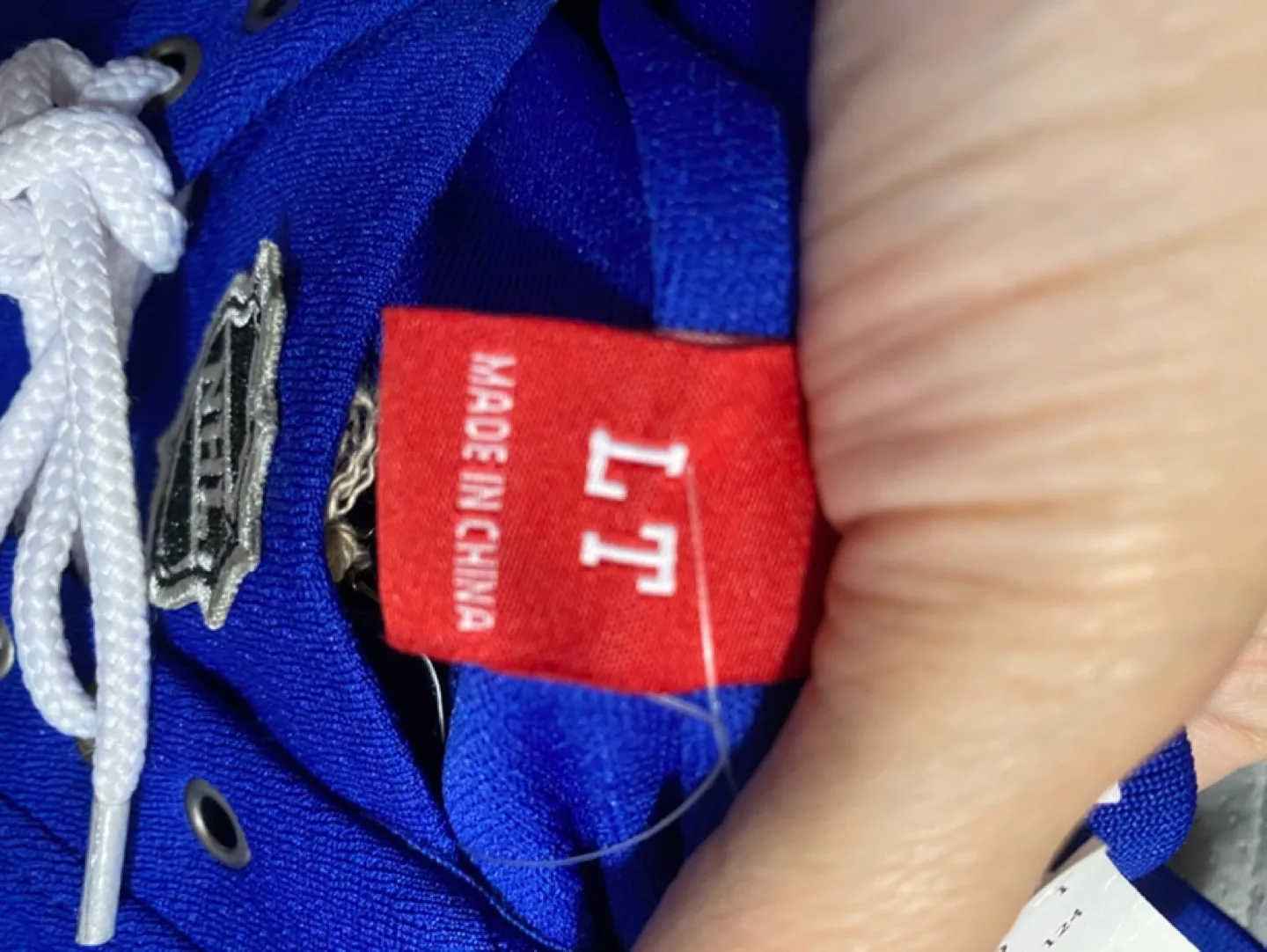 Austin Matthew’s jersey image indicator(4)