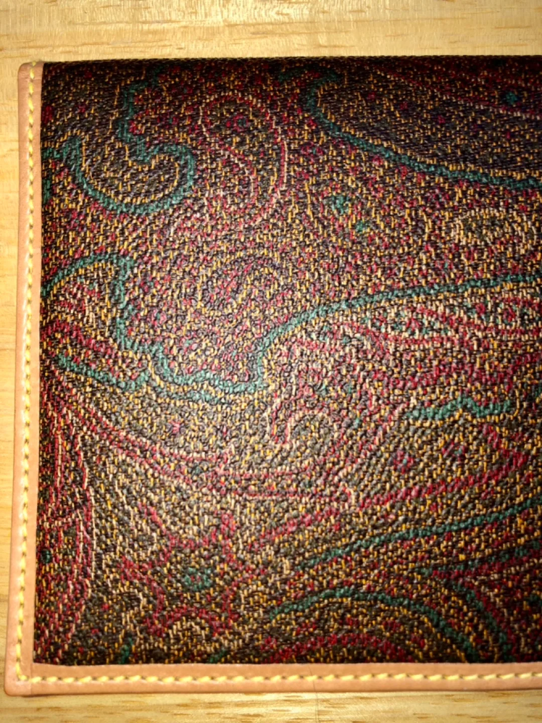 Genuine ETRO Men's Leather Wallet with Box. Like New image indicator(3)