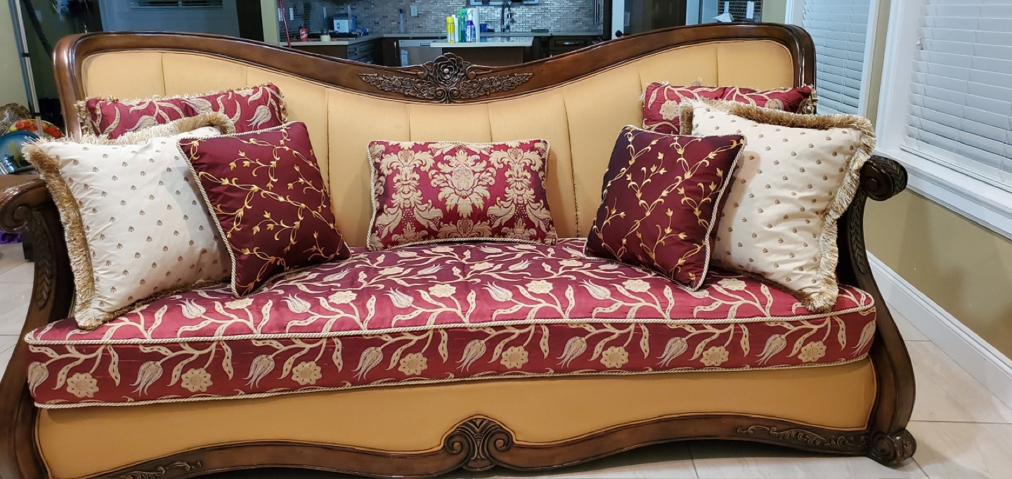 Elegant Furniture Set: Chaise Lounge, Accent Chair, and Sofa - photo 2