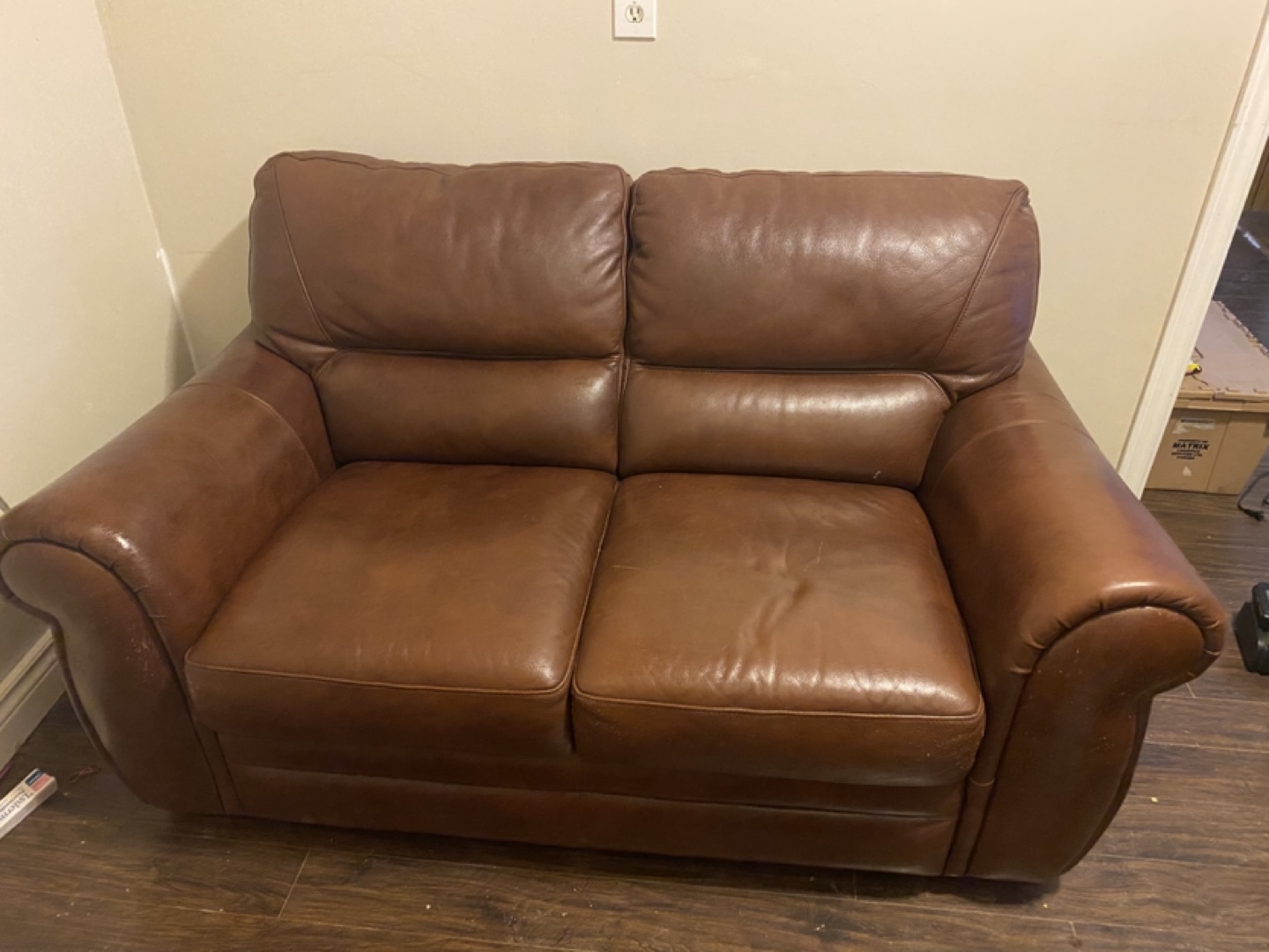 Lazy boy Brown Leather Loveseat - photo 2