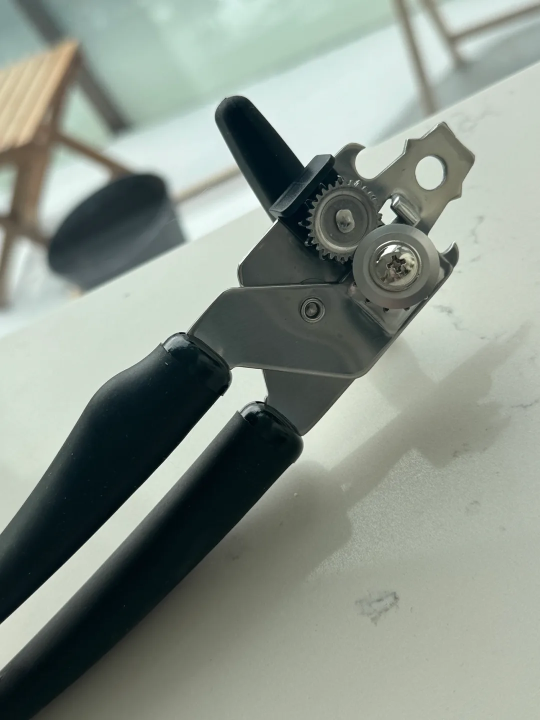 Black-handled Can Opener image indicator(2)