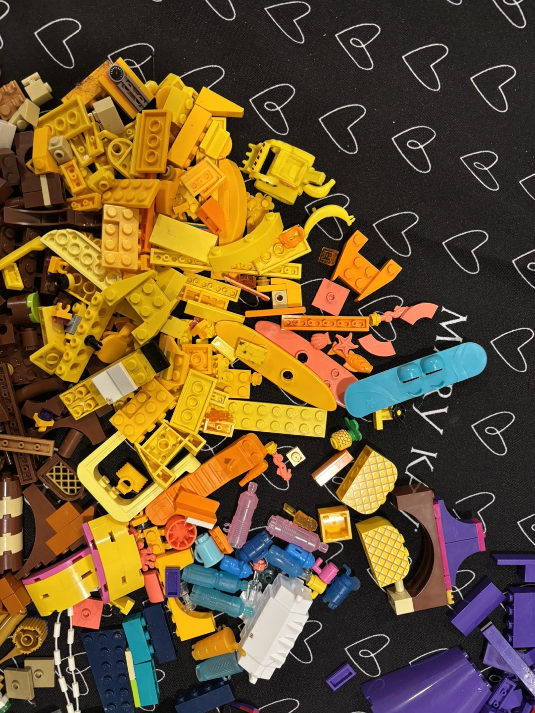 Lego friends assorted 2400 + pieces - photo 4