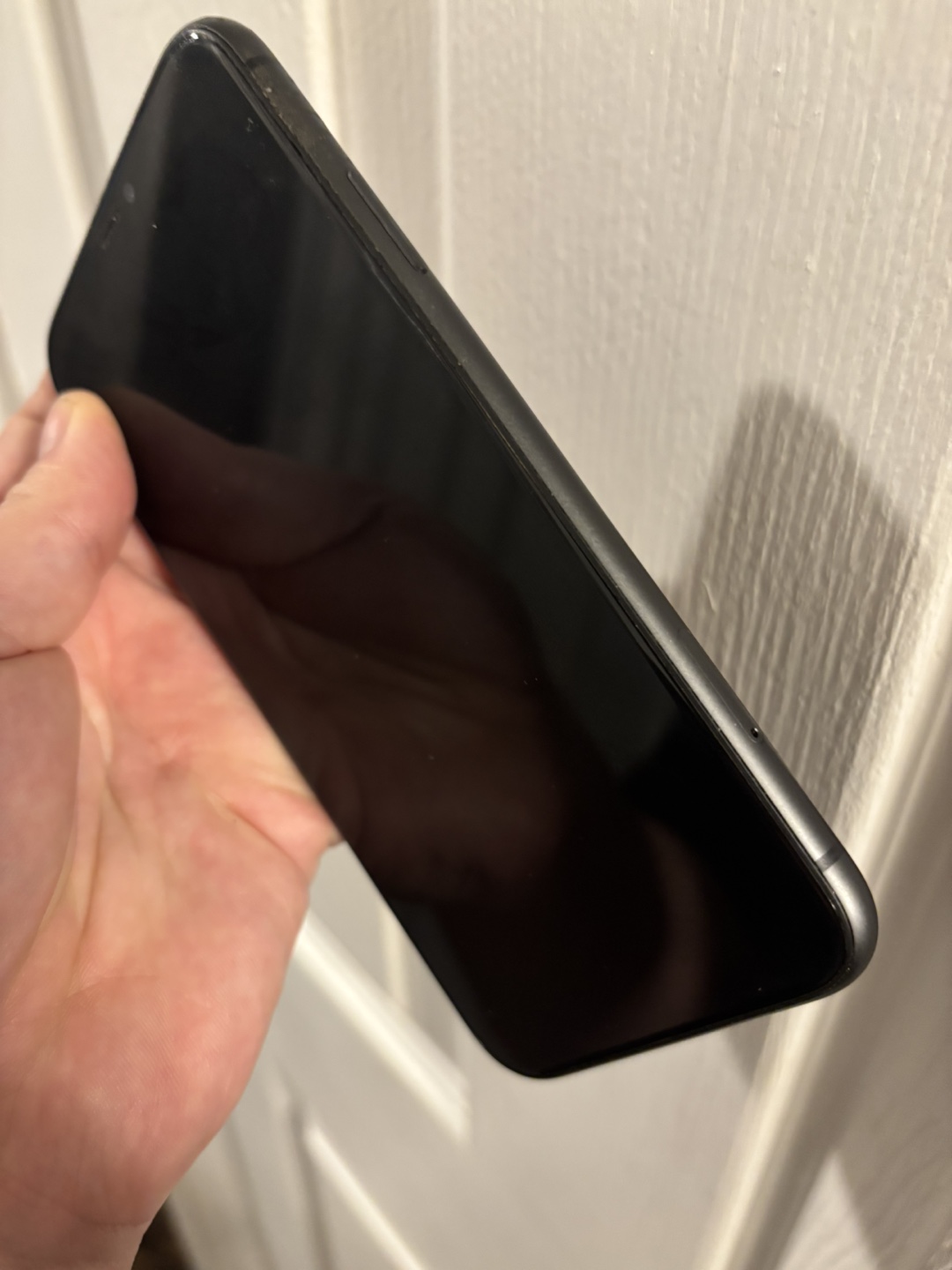 iPhone 11 - photo 3