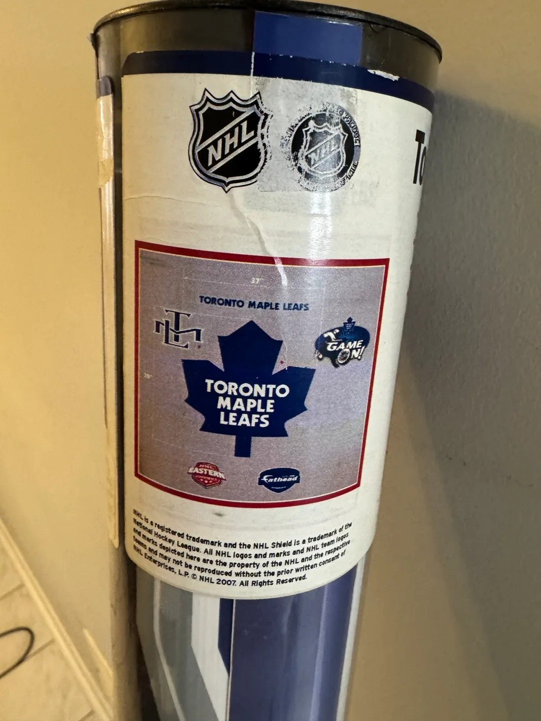 Toronto Maple Leafs Fathead Wall Graphic 3ft X 3ft image indicator(2)