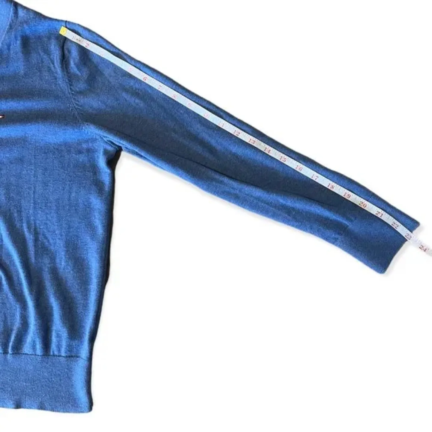 Tommy Hilfiger Women's Blue Cardigan Sweater Size Medium image indicator(4)