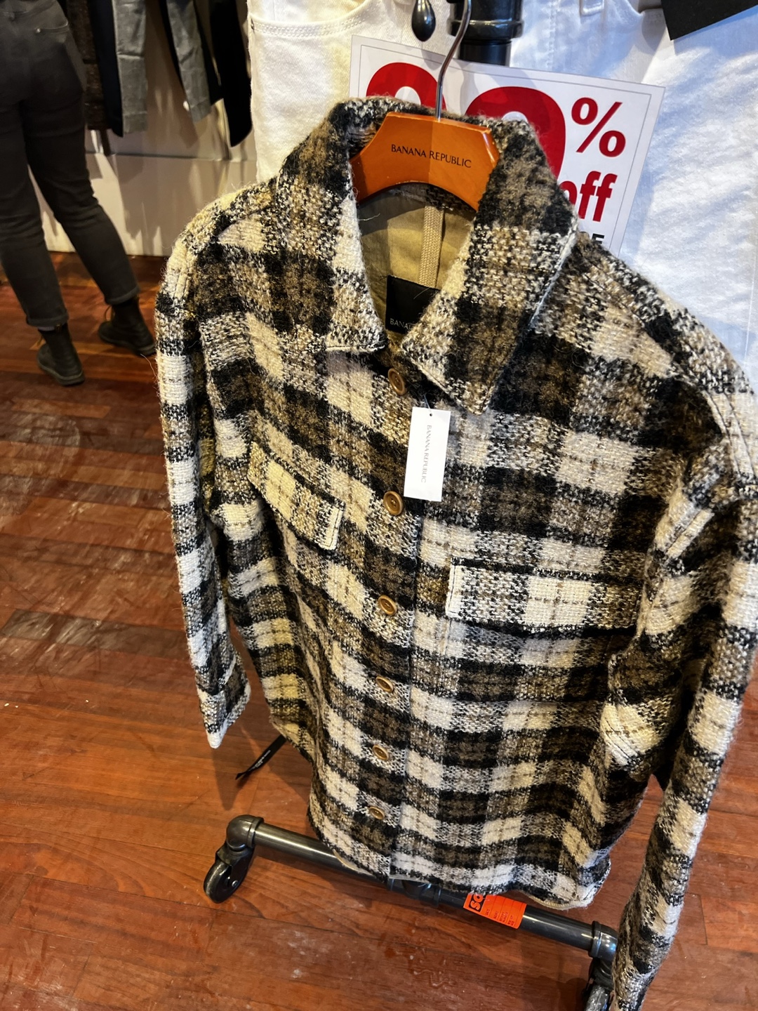 Banana Republic Black and Cream Plaid Boyfriend Shirt Jacket - photo 3