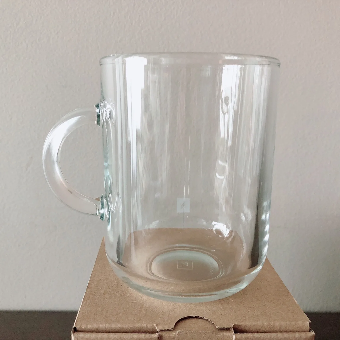 3 boxes Tim Hortons Nespresso capsules & 2 Nespresso mugs image indicator(4)