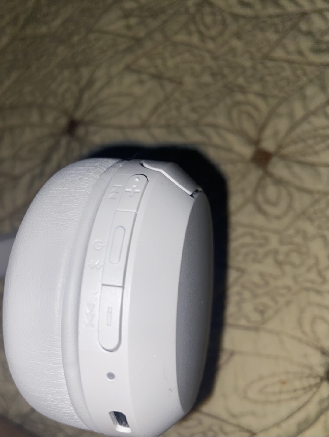 Sony Wireless Headphones - photo 3