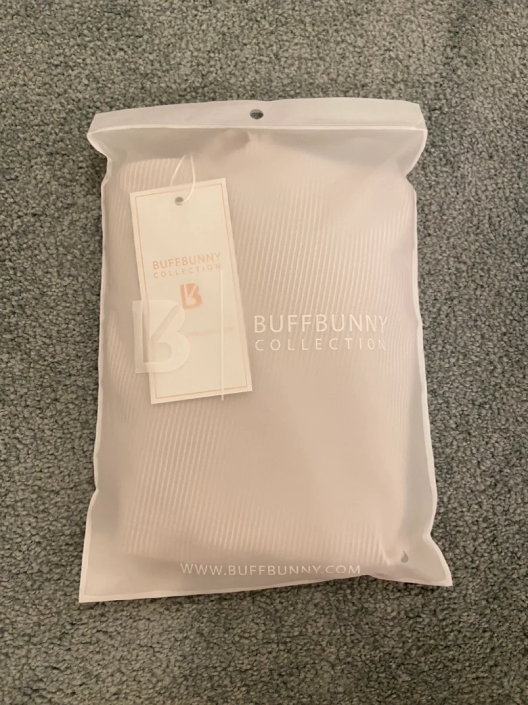 BNWT Buffbunny Material Girl Ribbed Tank - Off White 🏈 image indicator(8)