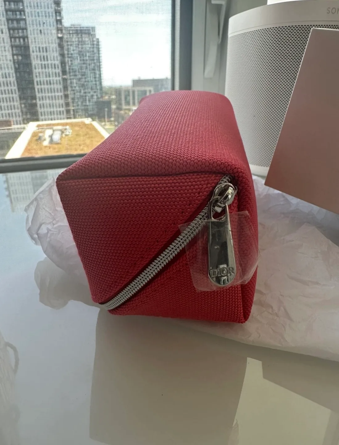 Brand new Authentic Dior cosmetic bag image indicator(2)