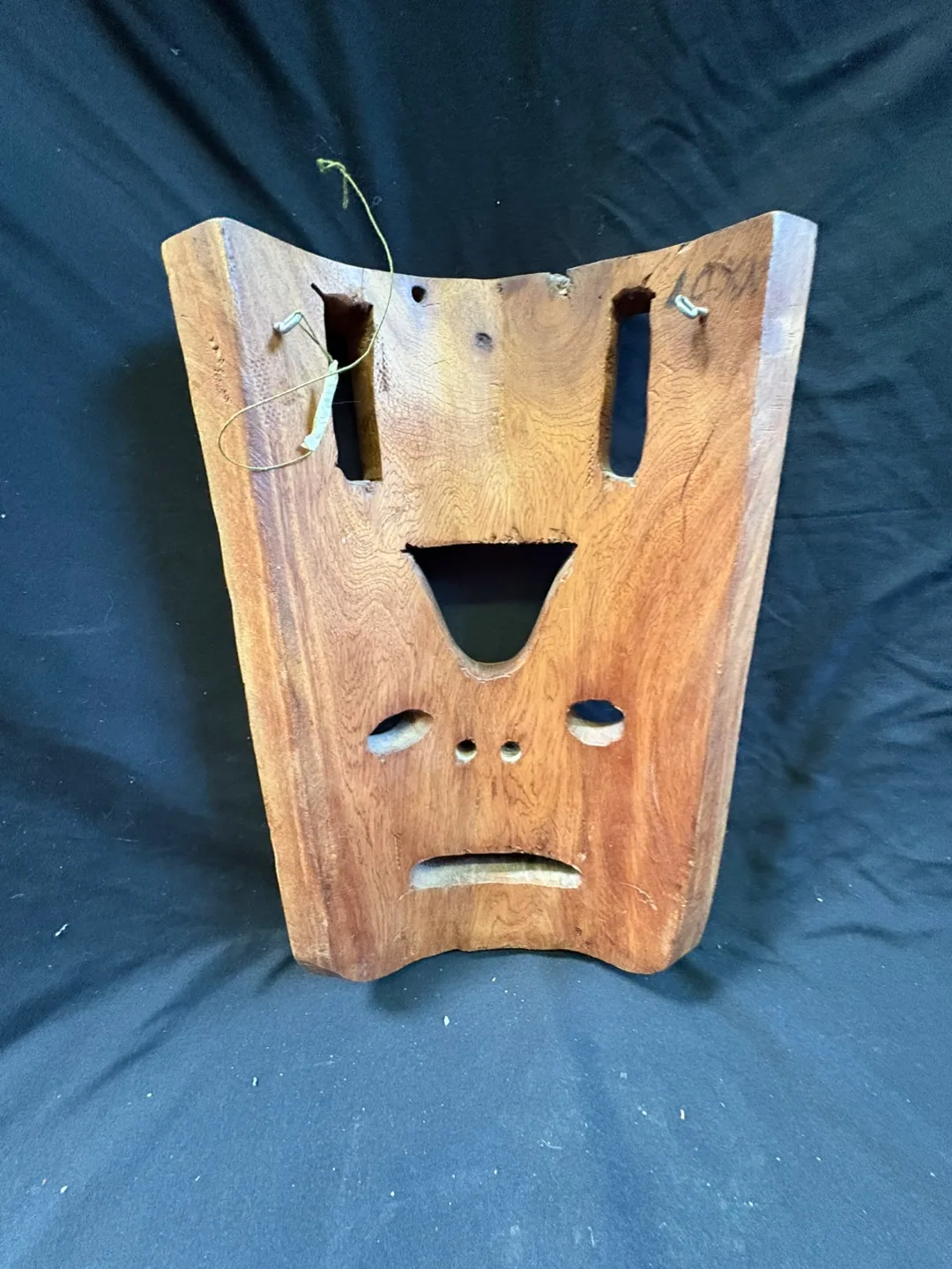 Hand-Carved Wooden Tiki Mask image indicator(2)