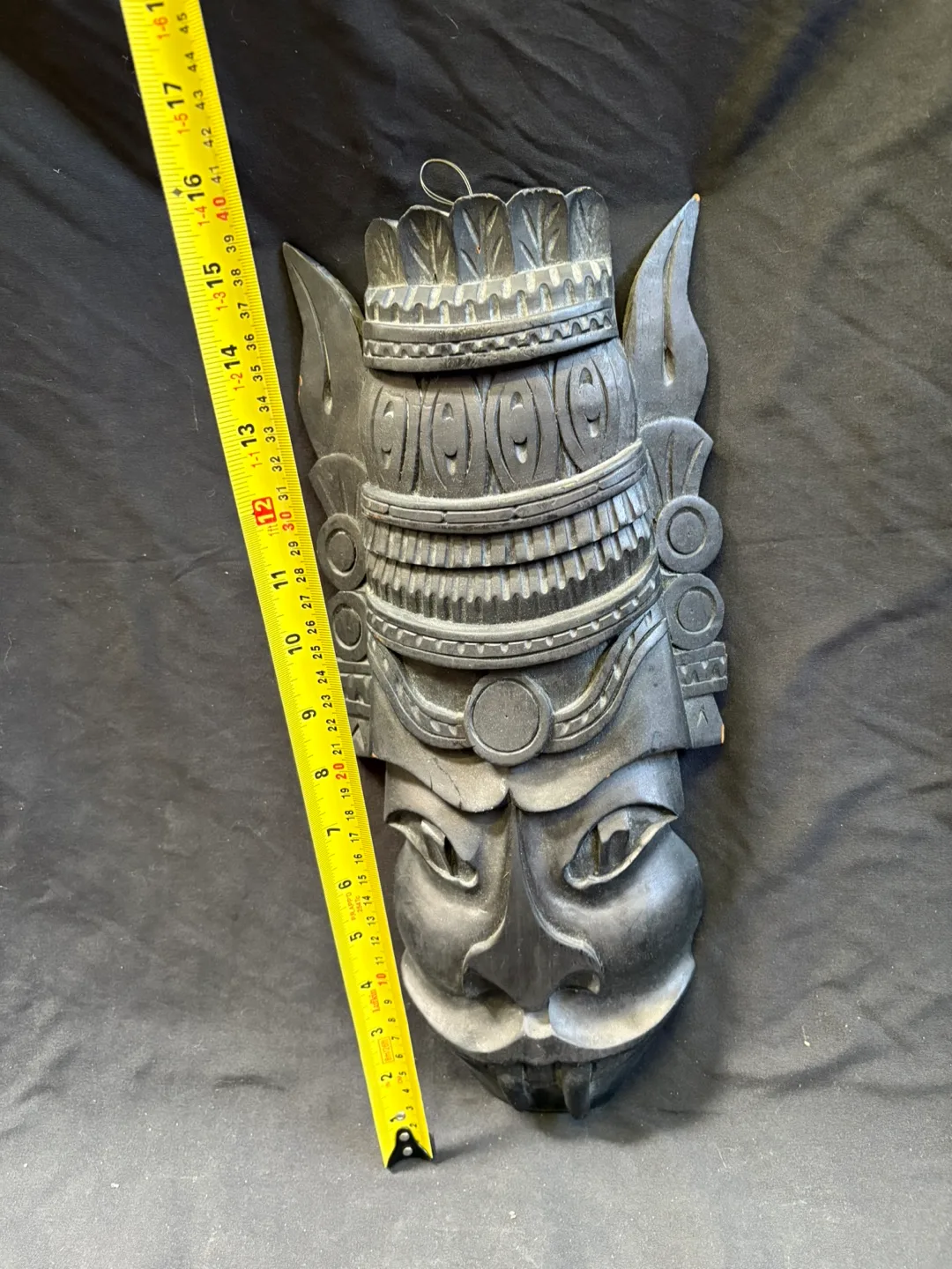 Hand-carved Wooden Mask Wall Hanging image indicator(3)