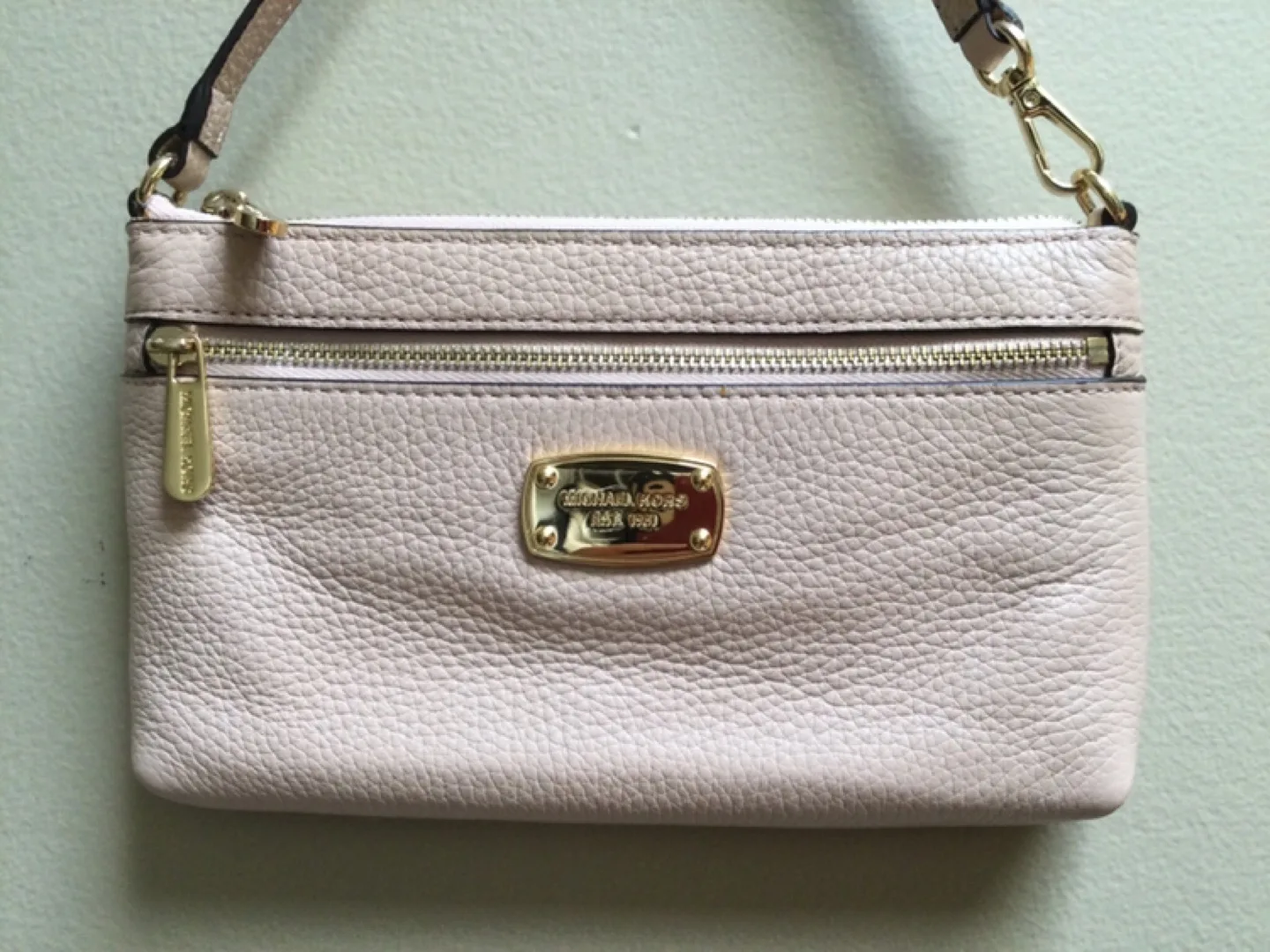 Michael Kors Pale Pink Leather Wristlet image indicator(2)