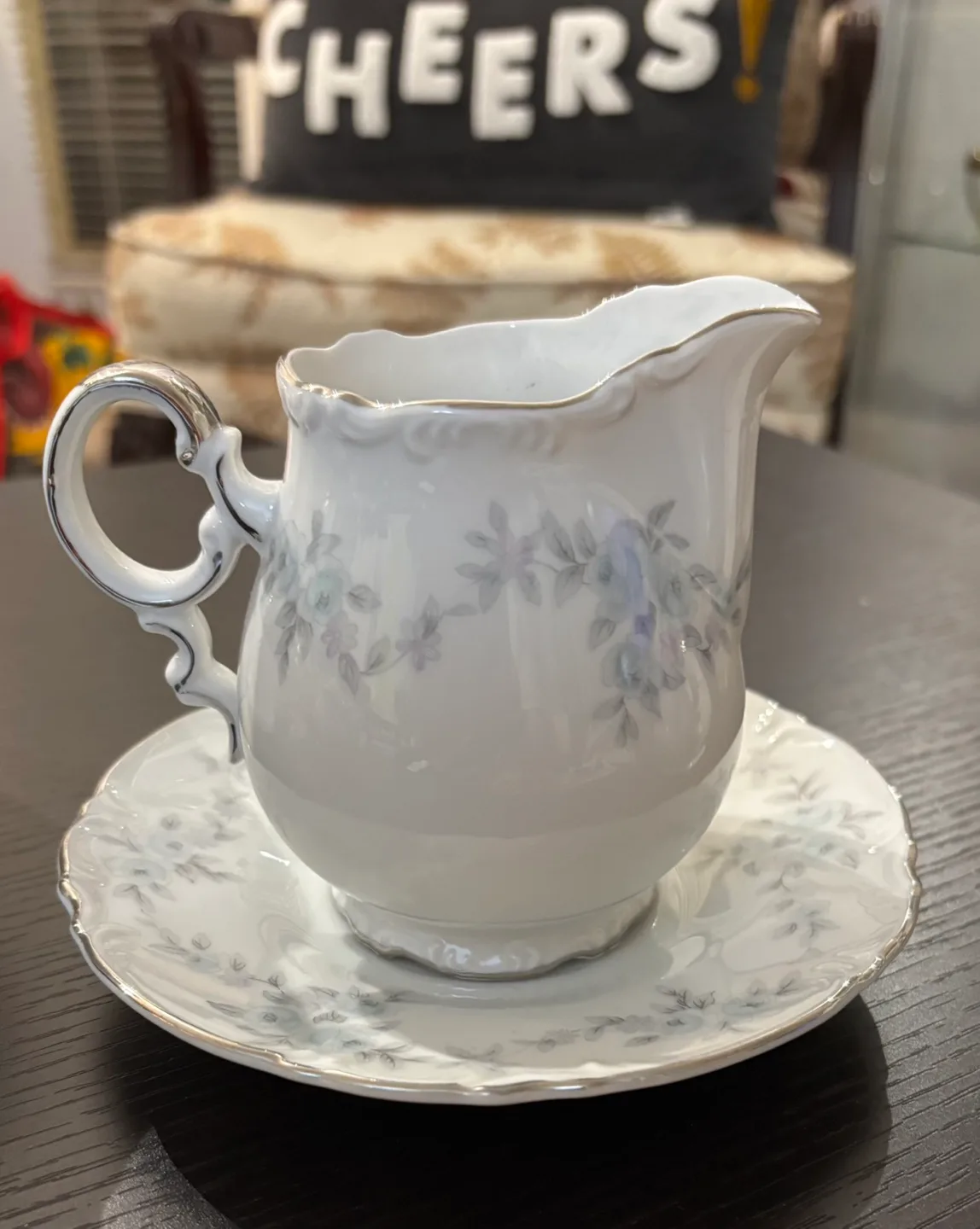 Vintage porcelain creamer and sugar bowl set thumbnail