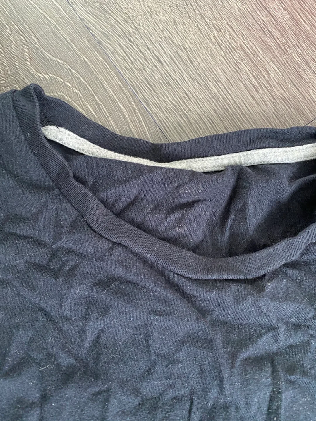 Giordano Men's Black T-Shirt - Size M image indicator(4)